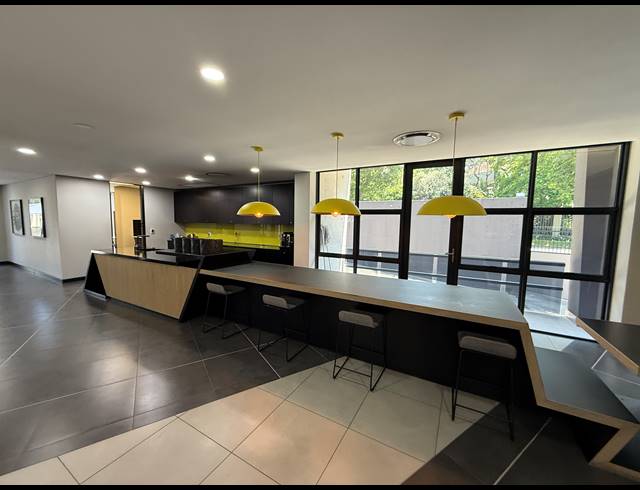 474M² OFFICE TO LET IN MELROSE ESTATE
